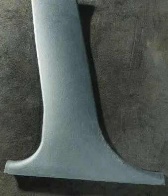 (B) pillar trim (bottom)