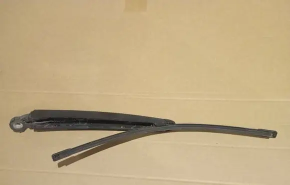 Skoda Roomster (5J) Rear wiper blade arm 180555 6Q6955707B