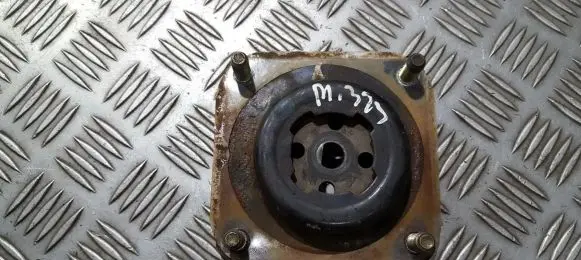 Coil spring mount