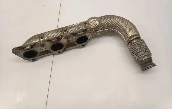Volkswagen Touareg III Exhaust manifold 059253034EB