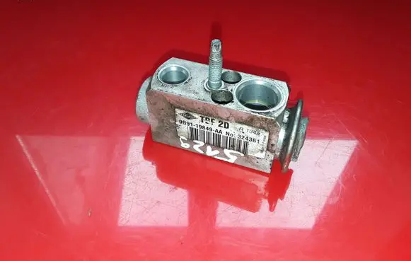 Ford Mondeo MK IV Air conditioning (A/C) expansion valve 9G9119849AA 324361