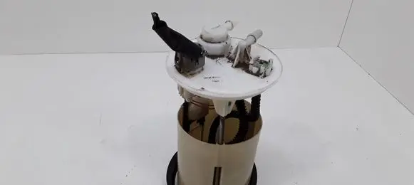 Toyota Avensis T250 Fuel level sensor 