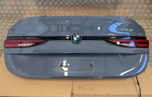 BMW 2 F44 Tailgate/trunk/boot lid