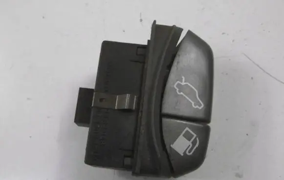 Volvo S70 V70 V70 XC Fuel tank opening switch 9162946