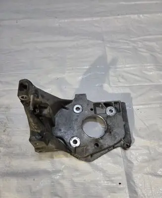 Opel Grandland X Engine mount bracket 