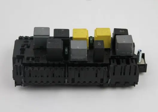 Mercedes-Benz GL X166 Fuse module A1669068201