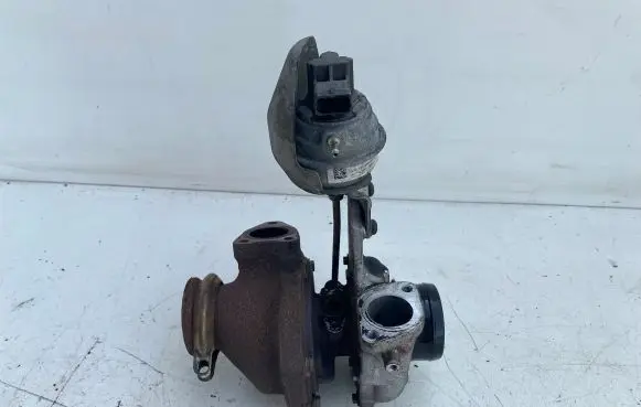 Opel Insignia A Turbo 55570748 7861370001