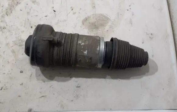 Volkswagen Touareg III Front shock absorber/damper 4M4616039J