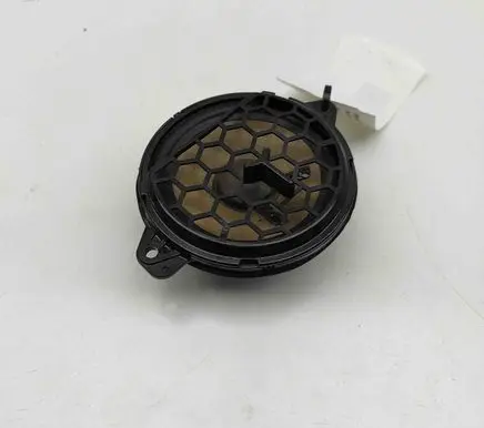 Audi Q8 Panel speaker 4M8035416A