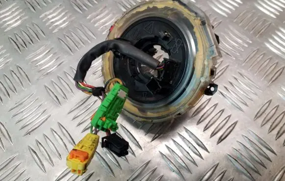 Mercedes-Benz ML W164 Airbag slip ring squib (SRS ring) A1714640518