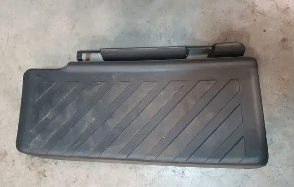 Audi A3 S3 8V Foot rest pad/dead pedal 5Q1864777C LHD
