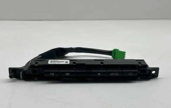 Volvo XC60 Head unit multimedia control 31300019 10W16E05 MU162100373