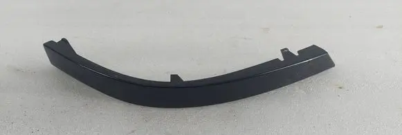 BMW 7 E65 E66 Rear/tail light trim molding 7012287 72758411