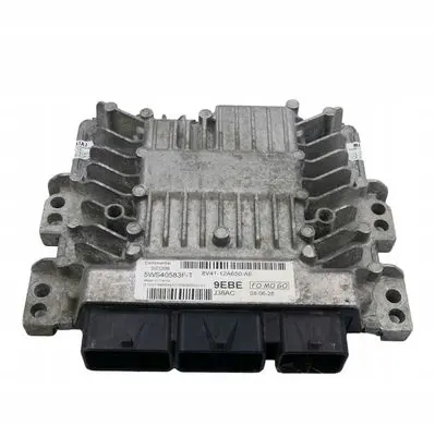 Ford Focus Engine control unit/module 8V4112A650AE