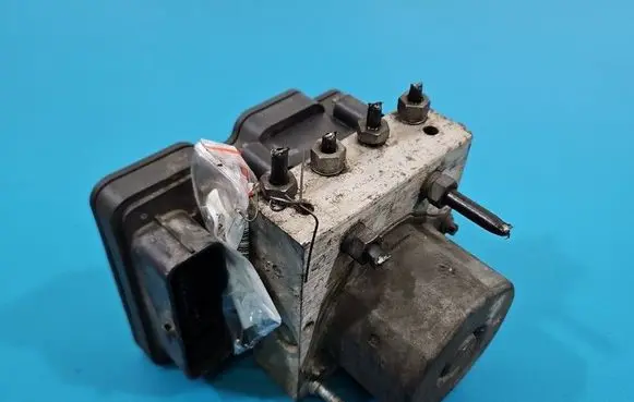 Skoda Fabia Mk2 (5J) ABS Pump 0265956073 IMPRK1572396