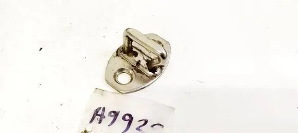 Volkswagen Golf VI Rear door lock loop/hook striker 3B0837033AG