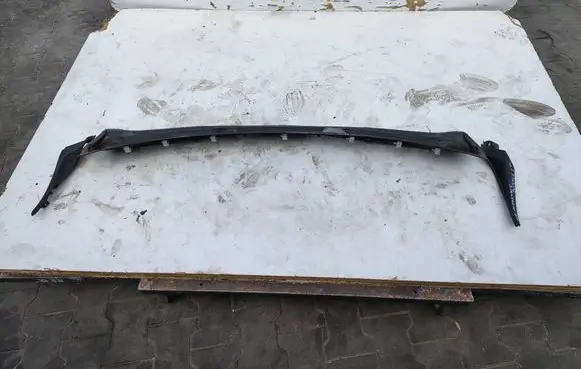 Renault Fluence Wiper trim 668110020R