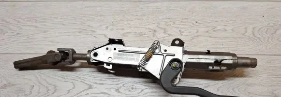 Steering wheel lock