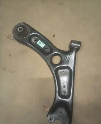 Hyundai Kona I Front lower control arm/wishbone