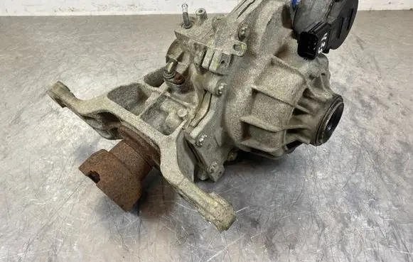 Ford Escape IV Rear differential 10037244 K2GW4000AJ