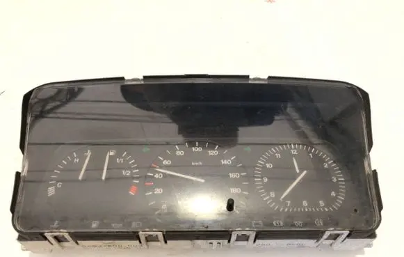Speedometer (instrument cluster)