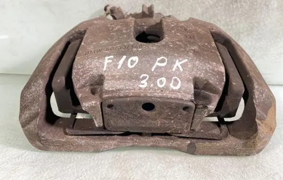 BMW 5 F10 F11 Front brake caliper