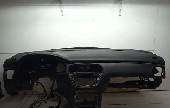 Peugeot 607 Dashboard 