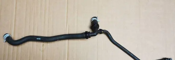 Smart ForTwo II Engine coolant pipe/hose A4535013582