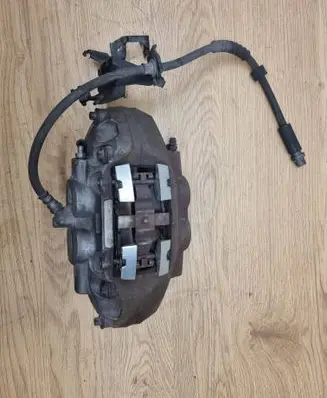 BMW 4 F32 F33 Front brake caliper P440