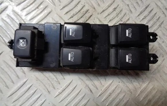 KIA Ceed Electric window control switch 93570A2900