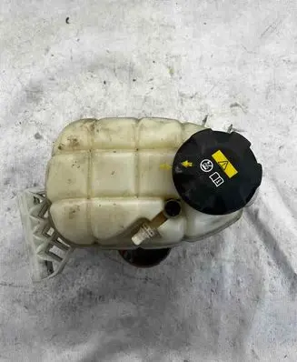 BMW 4 F32 F33 Coolant expansion tank/reservoir 17137642160 7642160