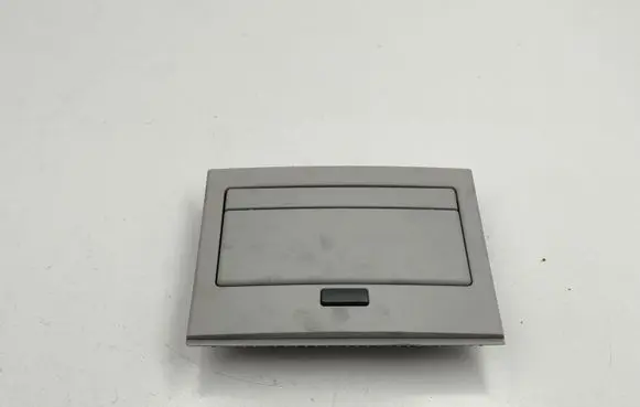 BMW 7 E65 E66 Rear seat light