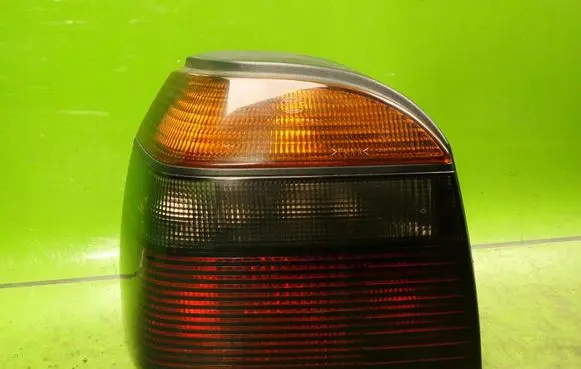 Volkswagen Golf IV Rear/tail lights 1E0945111