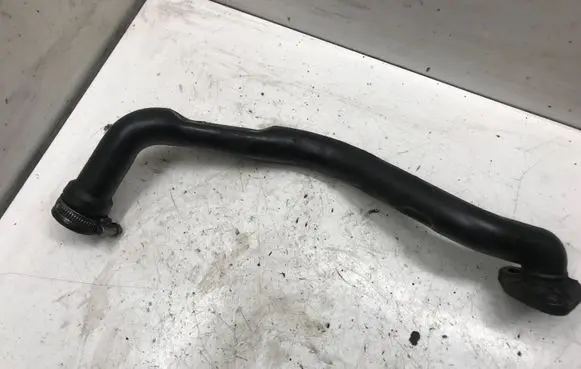 Audi A6 S6 C5 4B Breather hose/pipe 