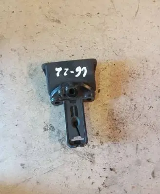 Volvo XC90 Hand brake release handle 8683963