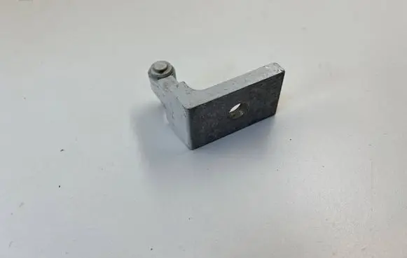 BMW X5 E70 Rear door lower hinge A046574 7068078