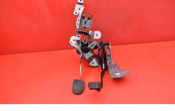 Mazda 3 II Accelerator throttle pedal 