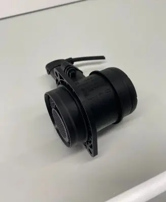 Volkswagen Golf V Mass air flow meter 038906461B 0281002531