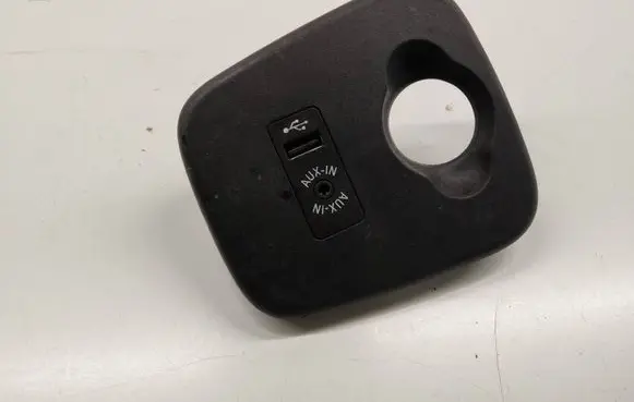 Mini One - Cooper F56 F55 USB socket connector 9266607