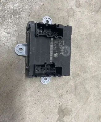 Land Rover Range Rover Velar Door control unit/module J8A214D619CC