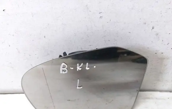 Mercedes-Benz B W245 Wing mirror glass A3140453