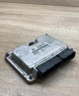 Skoda Roomster (5J) Engine control unit/module ECU 045906019CJ 0281013180