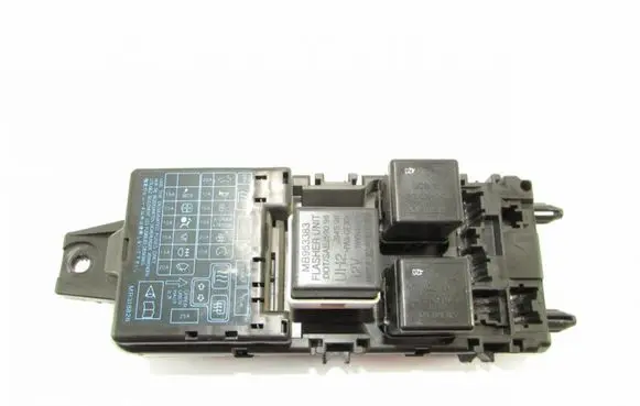 Mitsubishi Carisma Fuse module 01200692
