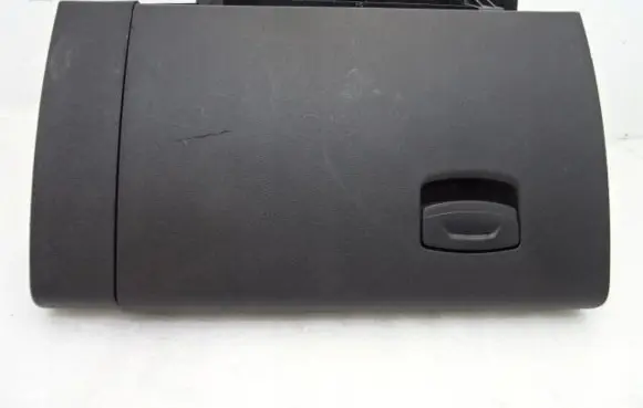 Renault Kadjar Glove box 685005747R