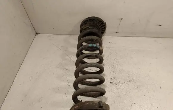 Mercedes-Benz E W213 Rear coil spring