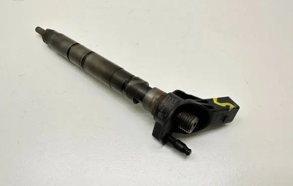 Audi Q7 4L Fuel injector 059130277AB
