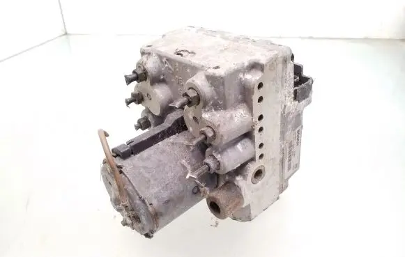 Volkswagen Multivan T4 ABS Pump 0273004098 703907379A