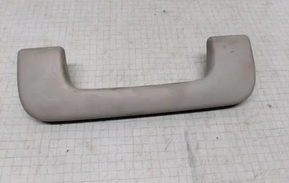 Audi A4 S4 B7 8E 8H Front interior roof grab handle 8E0857607