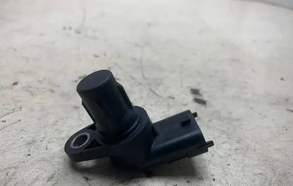 Camshaft position sensor