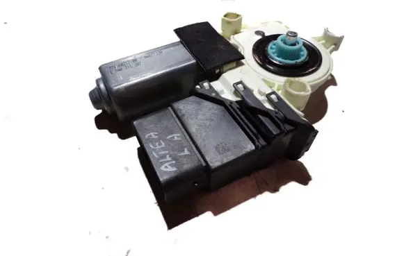 Seat Altea XL Rear door window regulator motor 1K0959704M